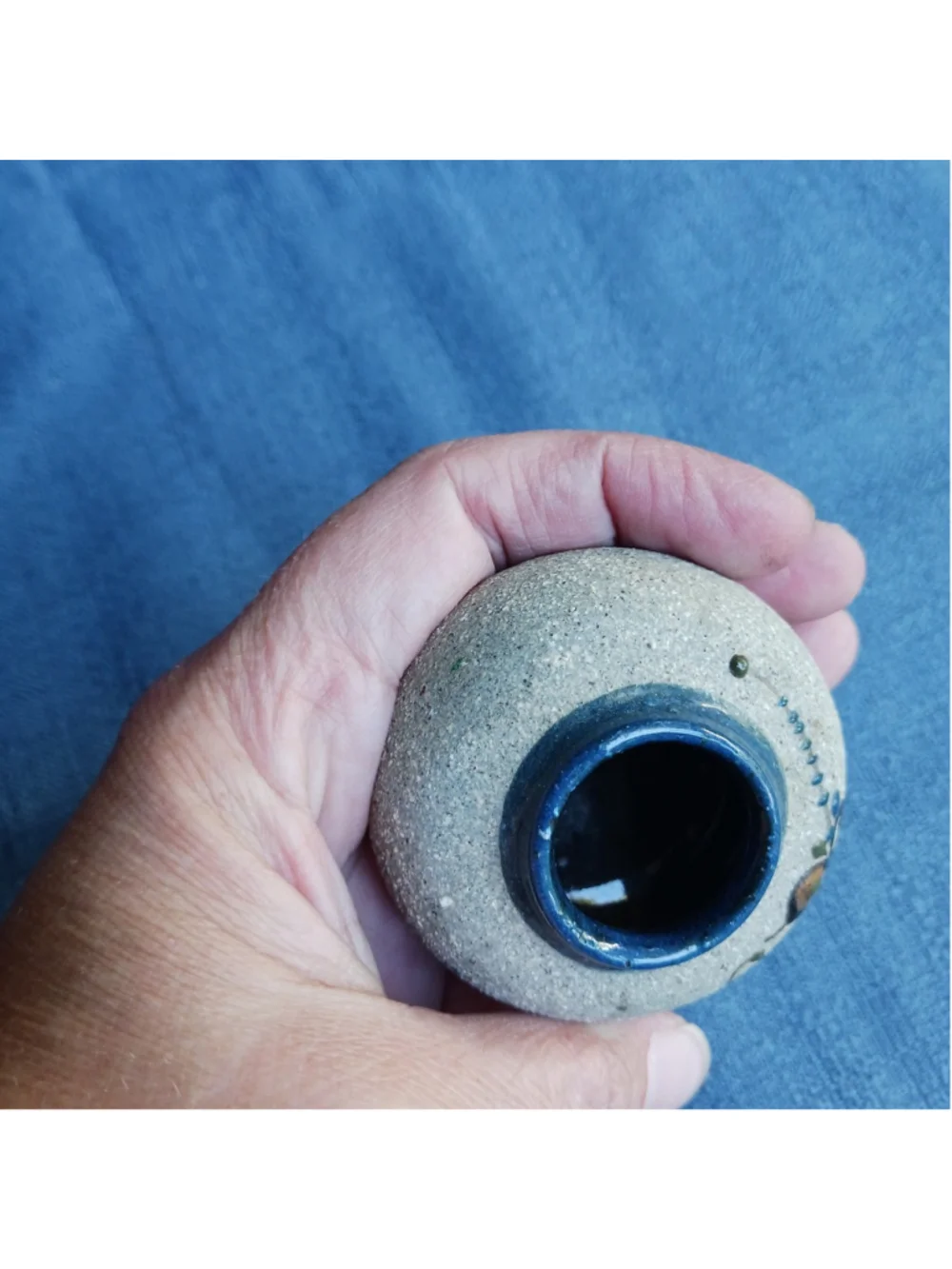 Vintage Tonala Stoneware Pottery Floral Mini Olla Vase Pot 2.25 Dia. Gray Blue